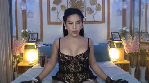 Snapshot of yakarena chatting on 18, 11, 2025 yakarena online show from 18, 11, 2025