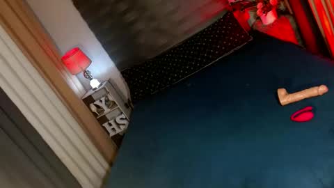 REYAN online show from 28, 10, 2025