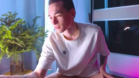 Snapshot of yan_rizen chatting on 19, 2, 2025 Yan online show from 19, 2, 2025