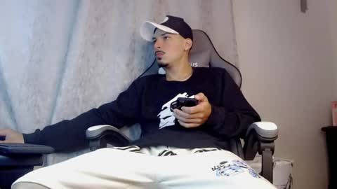 Snapshot of yankees_xxx chatting on 6, 6, 2026 yankees online show from 6, 6, 2026