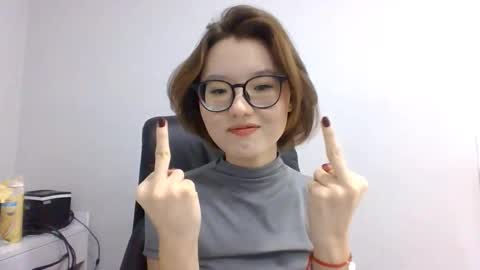 Lily online show from 21, 10, 2025