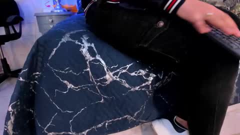 Yara Bliss  online show from 21, 12, 2025