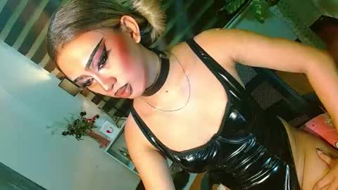 Snapshot of yasii19 chatting on 23, 4, 2026 miss yasii online show from 23, 4, 2026