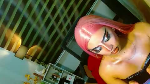 Snapshot of yasii19 chatting on 20, 5, 2026 miss yasii online show from 20, 5, 2026