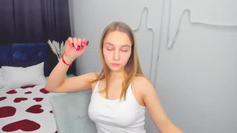 Snapshot of yasminasage chatting on 17, 2, 2025 Yasmina online show from 17, 2, 2025