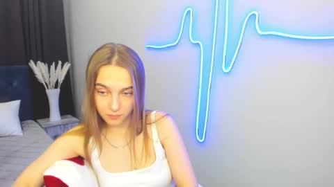 Snapshot of yasminasage chatting on 8, 3, 2025 Yasmina online show from 8, 3, 2025