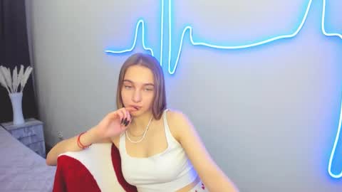 Snapshot of yasminasage chatting on 9, 3, 2025 Yasmina online show from 9, 3, 2025