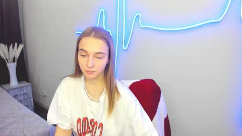 Snapshot of yasminasage chatting on 10, 3, 2025 Yasmina online show from 10, 3, 2025