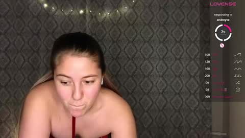 Snapshot of yasyaaa chatting on 11, 12, 2024 Yasyaa  online show from 11, 12, 2024