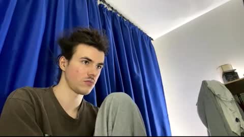 Snapshot of yayay333 chatting on 27, 2, 2026 yayay333 online show from 27, 2, 2026