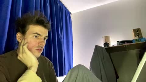 yayay333 online show from 13, 4, 2026