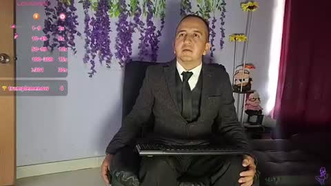 Snapshot of yazfore chatting on 9, 7, 2026 Hazzan online show from 9, 7, 2026