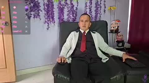 Snapshot of yazfore chatting on 13, 7, 2026 Hazzan online show from 13, 7, 2026