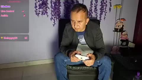 Snapshot of yazfore chatting on 15, 7, 2026 Hazzan online show from 15, 7, 2026