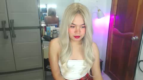 Snapshot of yazmin_shines chatting on 21, 4, 2026 Yazzi online show from 21, 4, 2026