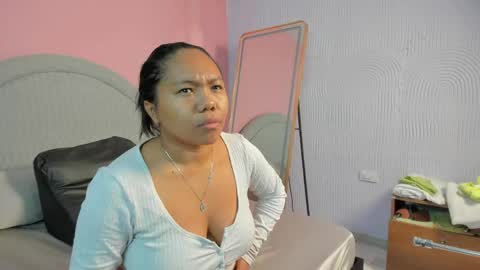 yeika_foxy online show from 17, 4, 2026