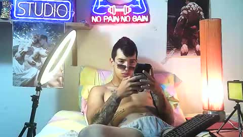 yeisoncastellanos1999 online show from 23, 10, 2025