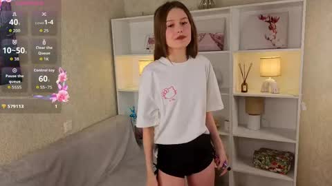 Snapshot of yelenaolaya chatting on 22, 4, 2026 Kate online show from 22, 4, 2026