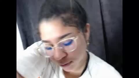 Snapshot of yelly_18 chatting on 20, 6, 2026 yelly online show from 20, 6, 2026