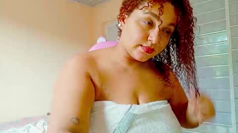 Snapshot of yera_sh chatting on 12, 1, 2026 YERA online show from 12, 1, 2026