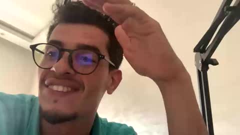 Snapshot of yessama chatting on 12, 9, 2025 yessama online show from 12, 9, 2025