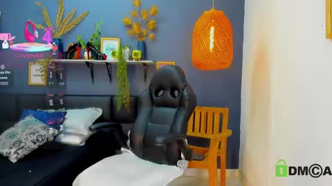 Snapshot of yessika_parker chatting on 30, 4, 2026 yessika_parker online show from 30, 4, 2026
