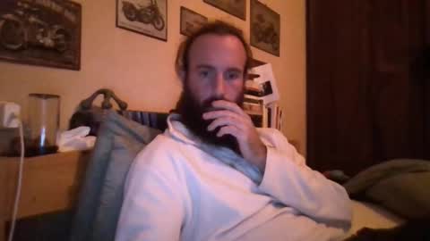 yeti_92 online show from 10, 10, 2025