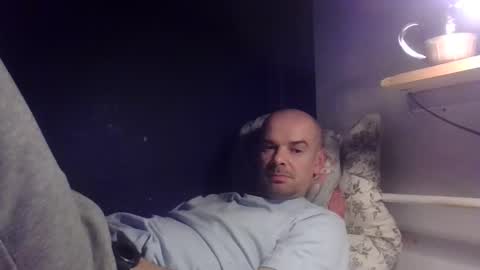 Snapshot of yewloo chatting on 3, 11, 2025 yewloo online show from 3, 11, 2025