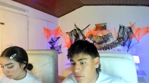 Yiing and yang online show from 17, 10, 2025
