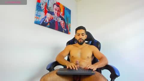 Snapshot of yiyo10_ chatting on 21, 7, 2026 Yiyo online show from 21, 7, 2026