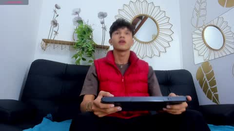 yizus_bonz online show from 2, 12, 2024