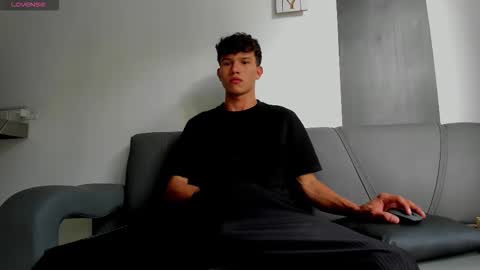 Snapshot of yizus_bonz chatting on 5, 2, 2026 yizus_bonz online show from 5, 2, 2026