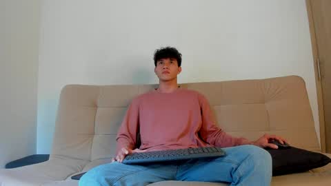 yizus_bonz online show from 5, 4, 2026