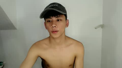 Snapshot of ynotyu chatting on 2, 2, 2026 ynotyu online show from 2, 2, 2026