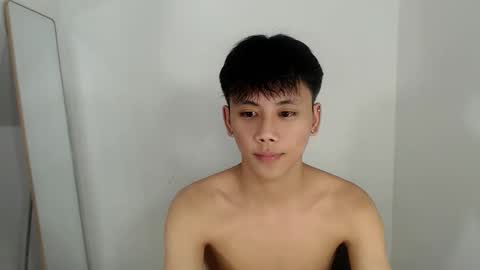 Snapshot of ynotyu chatting on 22, 2, 2026 ynotyu online show from 22, 2, 2026