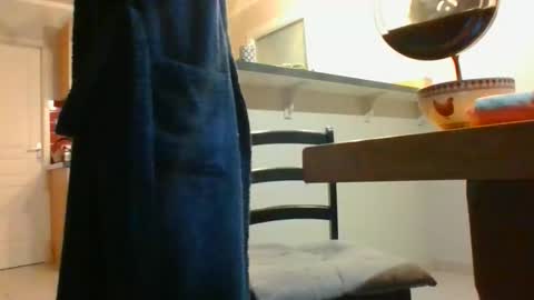 Yoann online show from 15, 10, 2025