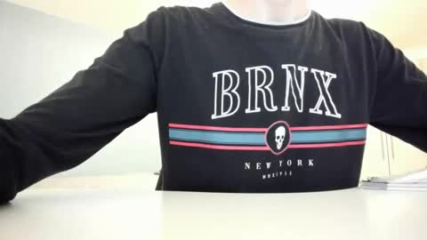 Snapshot of yoda130305 chatting on 7, 12, 2024 yoda130305 online show from 7, 12, 2024