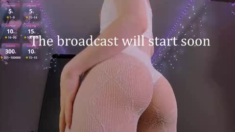 Mikaella - Mika online show from 2, 3, 2026