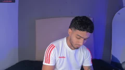 Yoi Olimpo online show from 25, 1, 2025