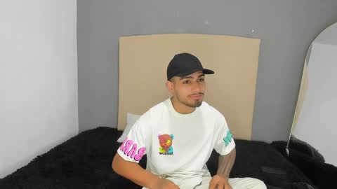 Yoi Olimpo online show from 5, 2, 2025