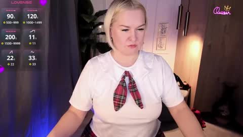 Snapshot of yolanda_kiss chatting on 27, 3, 2026 Yolanda online show from 27, 3, 2026