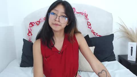 Yommi Winx online show from 14, 2, 2025