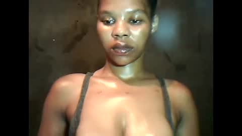 amazingkellyxx online show from 23, 12, 2024