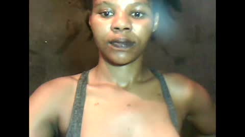 amazingkellyxx online show from 1, 1, 2025