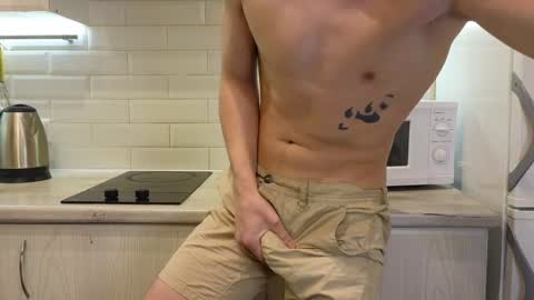 Snapshot of you_dream_ chatting on 9, 12, 2024 you_dream_ online show from 9, 12, 2024