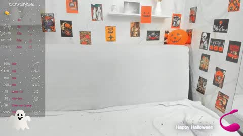 Snapshot of youbabycum25 chatting on 1, 11, 2025 Nicol online show from 1, 11, 2025