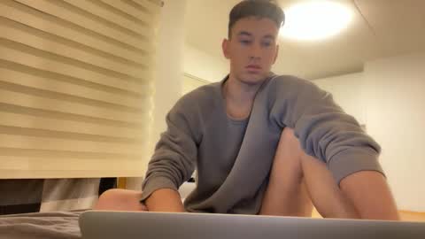 Snapshot of youcan__ chatting on 18, 11, 2025 youcan__ online show from 18, 11, 2025