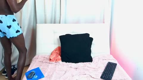 Snapshot of youn_king chatting on 12, 3, 2025 ALEX online show from 12, 3, 2025