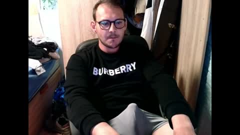 Snapshot of younromki chatting on 3, 5, 2026 A... online show from 3, 5, 2026