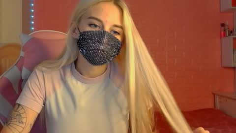 Snapshot of your___barbie chatting on 24, 2, 2025 Barbie online show from 24, 2, 2025